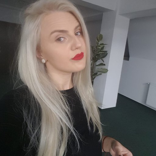 ManCeciliaa's profile picture. 