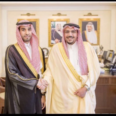 مصرفي وكل ساعة يكتشف انه اجهل مما يتصور فيضطر للتعلم .. في البدايه يتجاهلونك ثم يسخرون منك ثم يحاربونك ثم تنتصر {إن ينصركم الله فلا غالبَ لكم} .