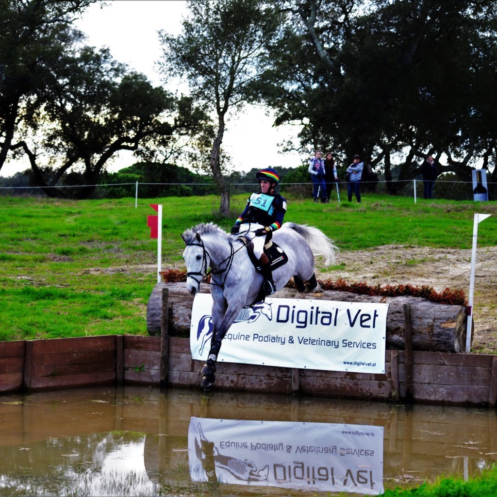 Internacional Eventing Rider # BHS I Accredited Coach