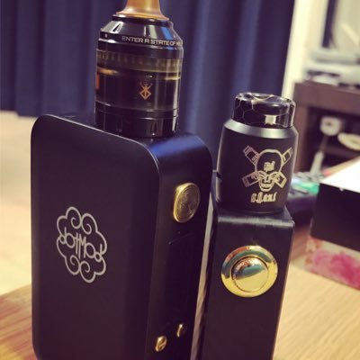 Sho 5 Vaper レモンサングリアをスコンカーで吸ってる人いませんか アトマのパッキン類が溶けるって聞いたのですがスコンカーのボトルはどうなのだろうか 因みにスコンカーはwotofoのnudgeです 拡散希望 Vape Vape好き Vape好きな人と繋がりたい Sho 5 Vaper レモンサングリアをスコンカーで吸ってる人いませんか アトマのパッキン類が溶けるって聞いたのですがスコンカーのボトルはどうなのだろうか 因みにスコンカーはwotofoのnudgeです 拡散希望 Vape Vape好き Vape好きな人と繋がりたい