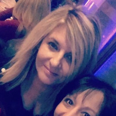 LizWillobee's profile picture. 5th grade T, not certified by Google or Apple. Dislikes: edubabble, motiv quotes. Likes: the maker movement, substance, action.