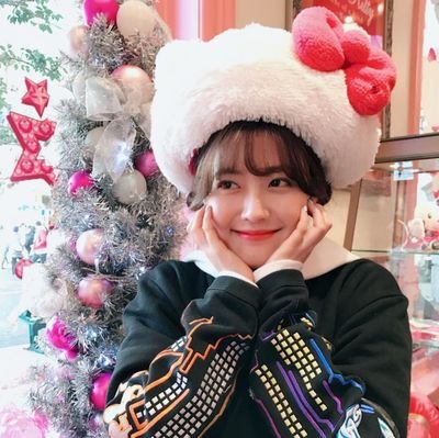 여름쿨🌊 핑크,플럼계열💜 19-21호🍑 파워건성💨
코덕🌙 화장하는걸, 나 자신을 가꾸는걸 올릴께요! 아주 가끔이지만요
