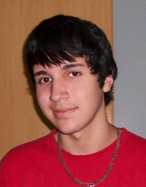 EmersonBazeii's profile picture. Gosto de tudo um pouco, adoro ouvir música, principalmente Justin Bieber, Restart, Cine, etc... adoro ver mtv, games,animes,shopping, e muito mais,  :D