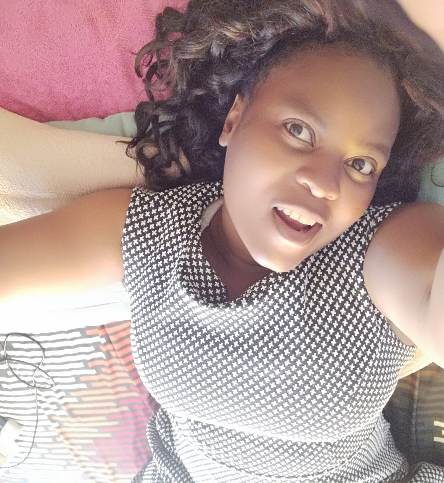 Simple and ever smilling. Naughty though 😉 ke e rata mmino wa Gospel