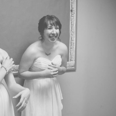 lairahermpton's profile picture. just another depressed millennial 🏳️‍🌈