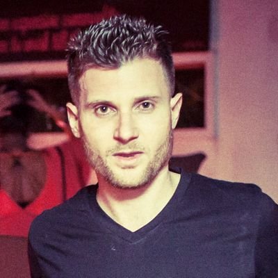 priyamav's profile picture. 