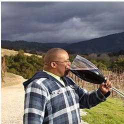 Raymond Smith has a reputation of crafting noteworthy wines. From elegant blends to Voluptuous reds, they are fashioned in the image of his own diversity