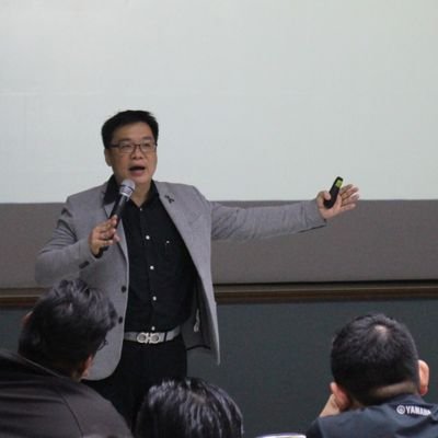 chanas26's profile picture. 