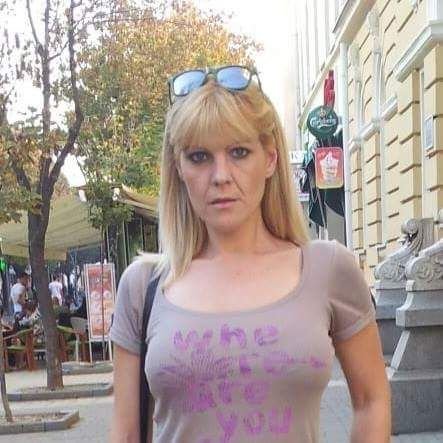TatjanaRistivo1's profile picture. Završila šabačku gimnaziju,odmah posle nje se udala, porodila,razvela.Imam divnu ćerku koja studira MUZIČKU akademiju u Frankfurtu.
