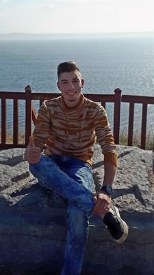 YAVUZ76637035's profile picture. Kendim olmam