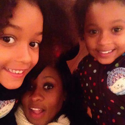 chevebabe's profile picture. Love is what we need