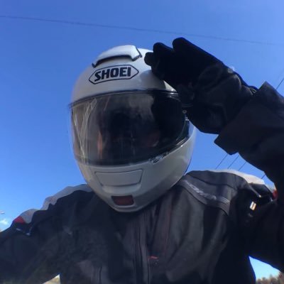 bottu1000's profile picture. 【YouTube】 🎦ぼっちツーリングちゃんねる🎦のアカウントです。Kawasaki ninja1000 からHONDA GROM125に乗り換えてモトブログ やったり軽自動車(軽バン)のハイゼットカーゴ で車中泊旅とかキャンプしたりしてます。3年の空白期間を経て2023.7月YouTube投稿復活しました！