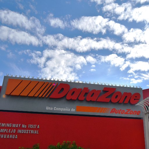 DatazoneC's profile picture. 