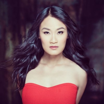 Actor. Learning how to be a human being. Instagram @theeileenli