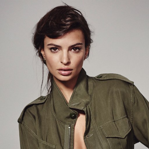 A highly updated gallery for the most recent pictures for the talented model Emily Ratajkowski.