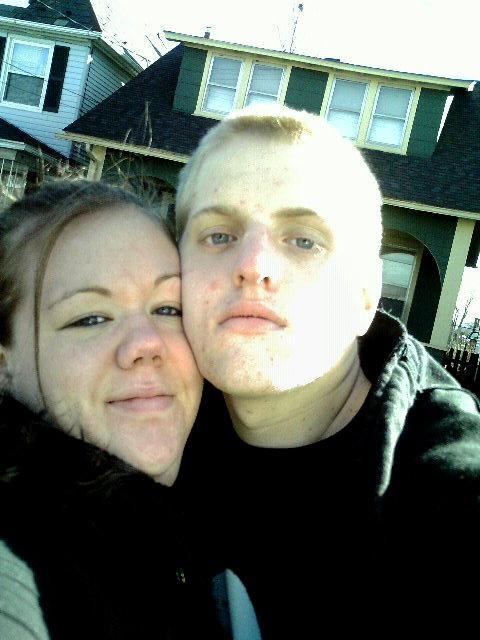 abysstruthpoet's profile picture.