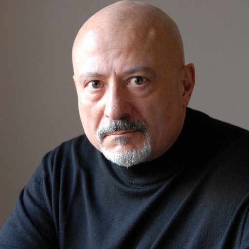 Medico psicoanalista e filosofo
Psychoanalyst, M.D., M.Phil.