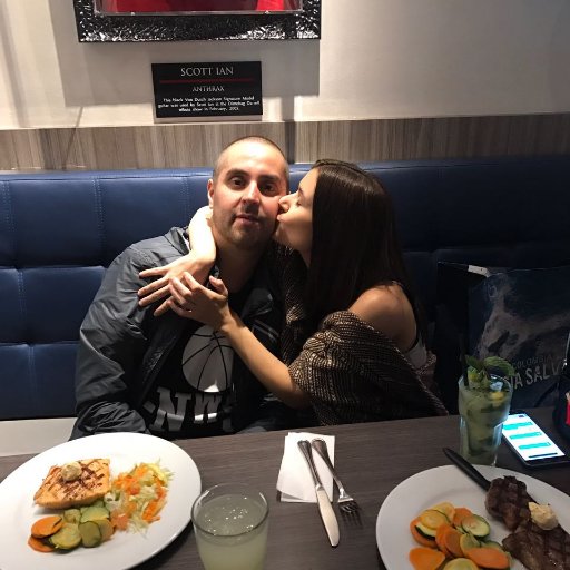 crisvegafaundez's profile picture. 