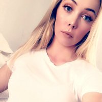dezi.bee (@dezibee) 's Twitter Profile
