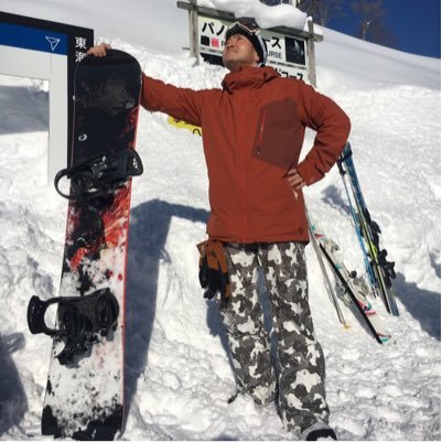 夏は、ロードバイク！🚴‍♂️   冬は、スノーボード！🏂