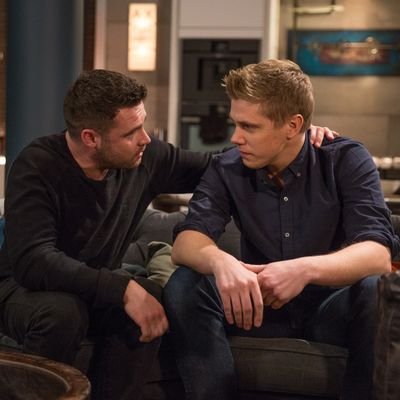 aaron dingle and robert sugden 20.2.17 husbands ❤  follow my personal account @beckyytw