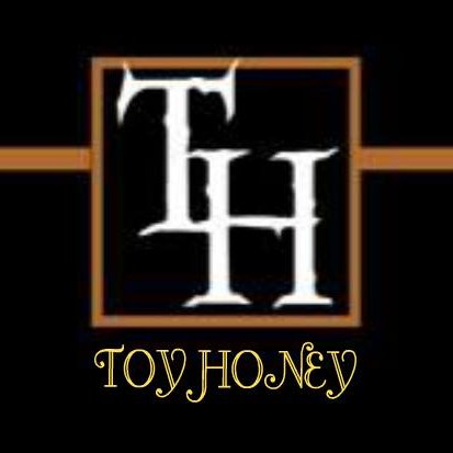 Poet, artist and author at Nlistic Media.  Radio show host on Nlistic Radio. Bred from Michigan.The official account of Toyhoney.