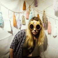 Anna Laura D. (@annadmer) 's Twitter Profile