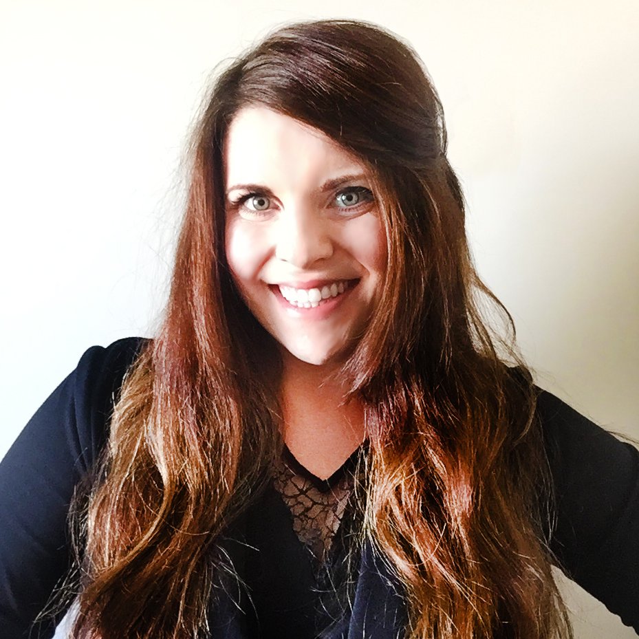 AvWeekKylee's profile picture. 