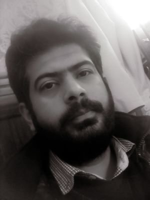 arman_khorsand's profile picture. """هرچه در هستن آنی آنی"""
روزی که تو آمدی به دنیا عریان
جمعی به تو خندان و تو بودی گریان
ای دوست چنان کن وقت رفتن
جمعی به تو گریان و تو باشی خندان*****
