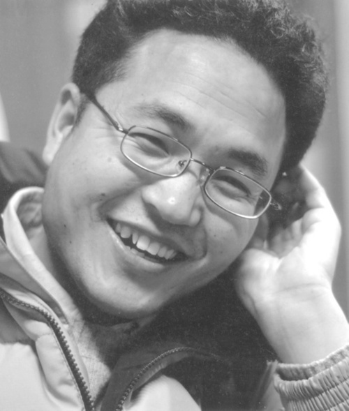 11월 현재, 청년 알바에게 줄 전투력 있는 책을 준비 중임. 힘들거나 억울했거나 열받았던 사연을 모으고 있습니당. 특히, 알바인 나를 괴롭히던 각종 진상들에게 날렸던 분풀이 방법을 알려주삼. 널리 알려 세상의 경계로 삼고자 합니다. 알바비 3배 인상! 5월 2일 알바데이 쟁취!

성깔