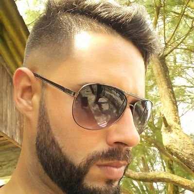 GRÊMIO...FUTEBOL DO GRÊMIO
SÓ GRÊMIO
(zoar o inter nas horas vagas)