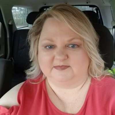 I'm a Southern lady who loves God, my husband, Chris, my son, Christopher, my dog, Brady, my family, and friends.  I am also an extremely proud aunt!