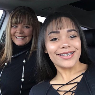 HollyColeman201's profile picture. 