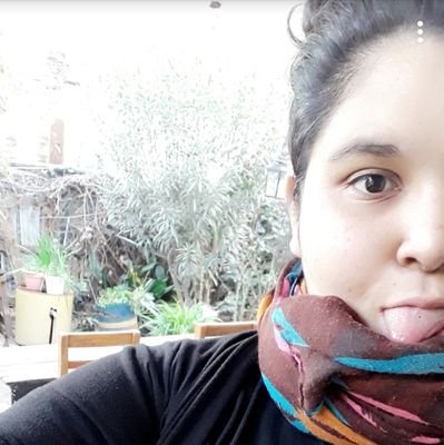 vivir solo cuesta vida❤