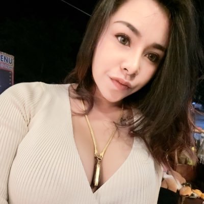 pictureframe10's profile picture. 