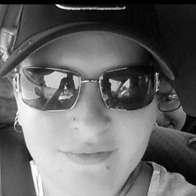 isabelleb83's profile picture. 