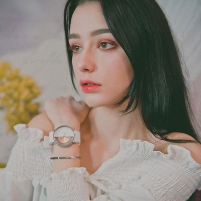 WRxDasha's profile picture. ━▮⃣⊆✚⁽• Waria F. Chéria◦⁾✚⊇ ▮⃣━ ♡⃝‧.| half-blood | Ravenclaw ☁︎°∗⿻| ˖❏ (🌻) × ⁞꒰⊸ᗧ 1st Year˟ ☽ ̷ ̷˟ᐟ⑇ ✞◗ᐩ▰͛❒ᐟ 𖤕₌╹╱⁺⿻ ☾11 years ☽ ⿻╱⁺𖤕₌╹ 🦉—dyland 🐱—Rina