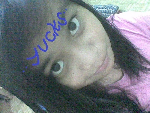 addict in BLUE,music lover specially rock music,jejemon sometimes!!! hak.hak