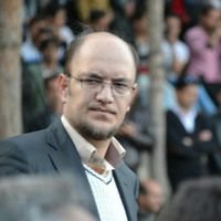 kiyanoushAnsari's profile picture. وقلم خورشید است. نمی گذارد که فراموش کنم و با شب خو کنم و از آفتاب نگویم
کیانوش انصاری: فعال سیاسی اصلاح طلب
شغل آزاد
تحصیلات: بازرگانی.علوم اجتماعی و سیاسی