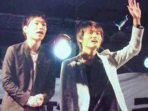 吉本芸人ジャルジャル非公式bot。ご本人様および所属事務所様とは一切関係ございません。30分毎につぶやきます。お気づきの方も多いと思いますが、彼らの発言は、ちゃんとした機関で報じられたものであっても嘘である場合があり、「これは嘘じゃないか」と言われても私は何も責任を負えませんのでご注意を。リンクは取扱説明書です。