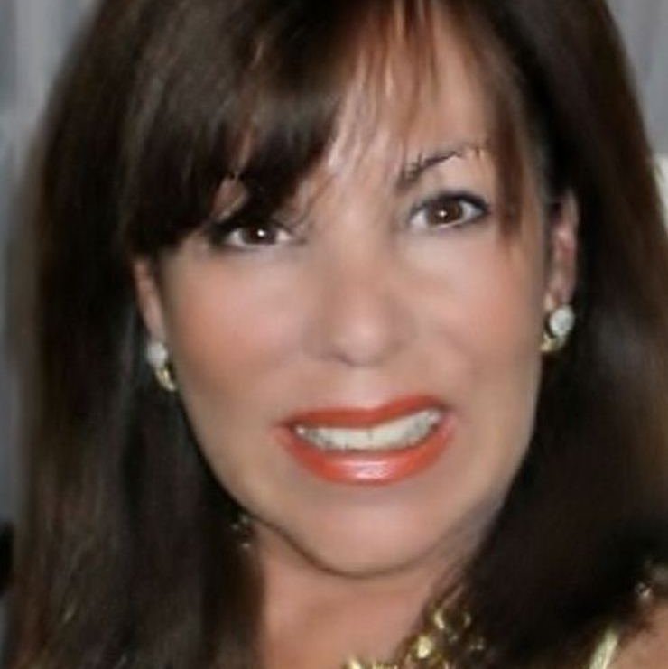 Former RE/MAX Broker/Owner for 26 years now doing what I love best. Representing buyers and sellers of luxury property throughout Miami!
