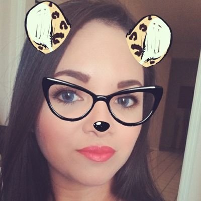 Mama of 2 boys, 2 girls, step-mom to 3 boys. Married to Jorge! Love coffee, reading, scrapbooking, cooking/baking, blogging, 80s toys & succulent gardens.