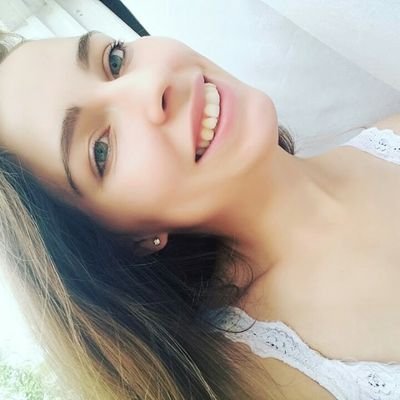 Não sou oque muitos gostaria que fosse, mas posso ser oque eu gosto! 3