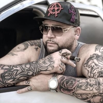 TV Star from South Beach Tow Robert Ashenoff Jr and Tremont Towing USA for UK and USA Fans
 Promoted By Jade Rose Entertainment
https://t.co/yGKW0n71c8