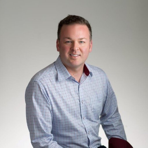 Realtor with 460 Realty in Nanaimo, BC. Real Estate, golf, hockey, and weather enthusiast.