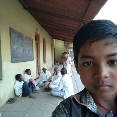 WzCz60HnEg4h9QZ's profile picture. 