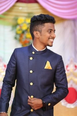 shinde_purvesh's profile picture. Photographer
