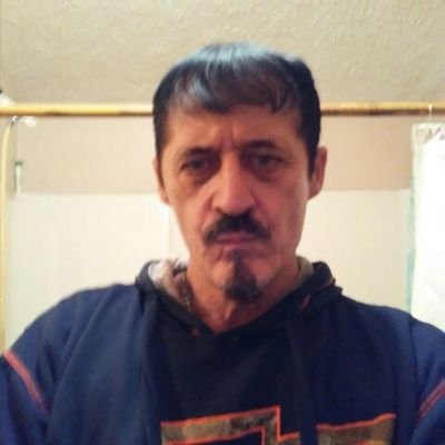 Ronnierowe20's profile picture. 