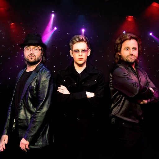 International touring Bee Gees Theatre Show with family members Darren, Gary & Jack Simmons and full live band.  https://t.co/hr62W1MBJk https://t.co/JXMINtMxc0