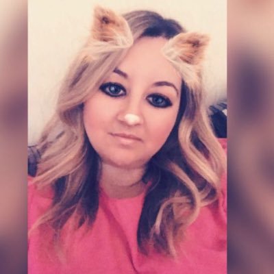 partybeth's profile picture. 